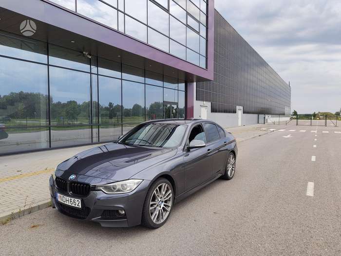 BMW 318, 2.0 l., Седан