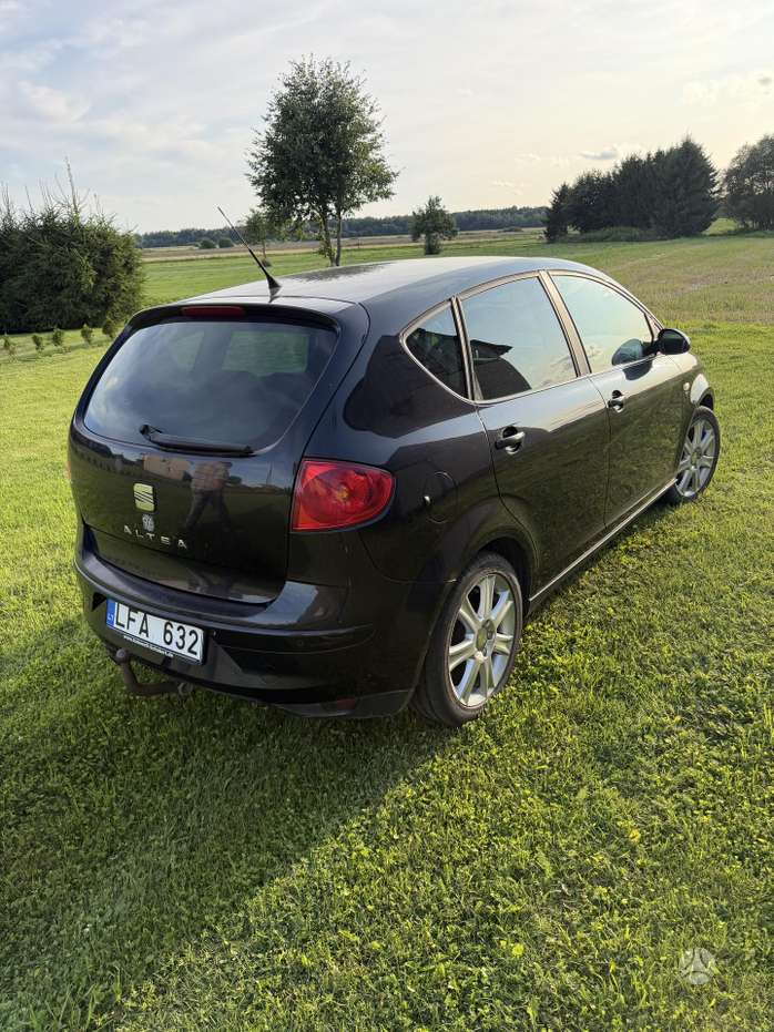 Seat Altea, 2.0 l., Седан