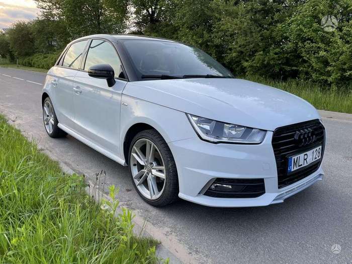 Audi A1, 1.0 l., Хэтчбек