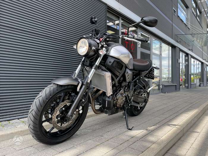 Yamaha XSR 700cc, street / classic
