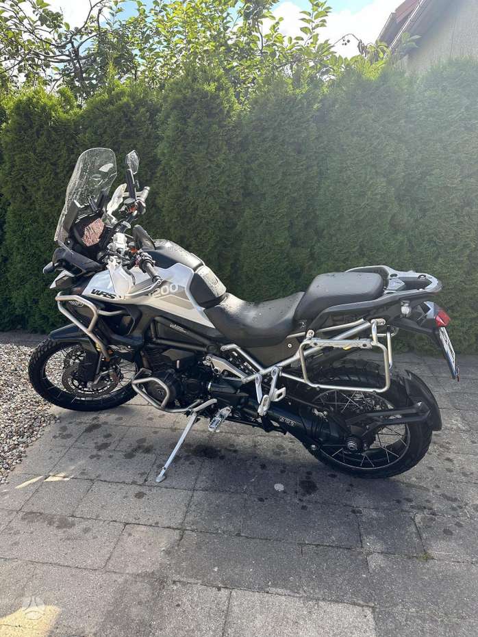 Triumph Tiger 1160cc, enduro / adventure