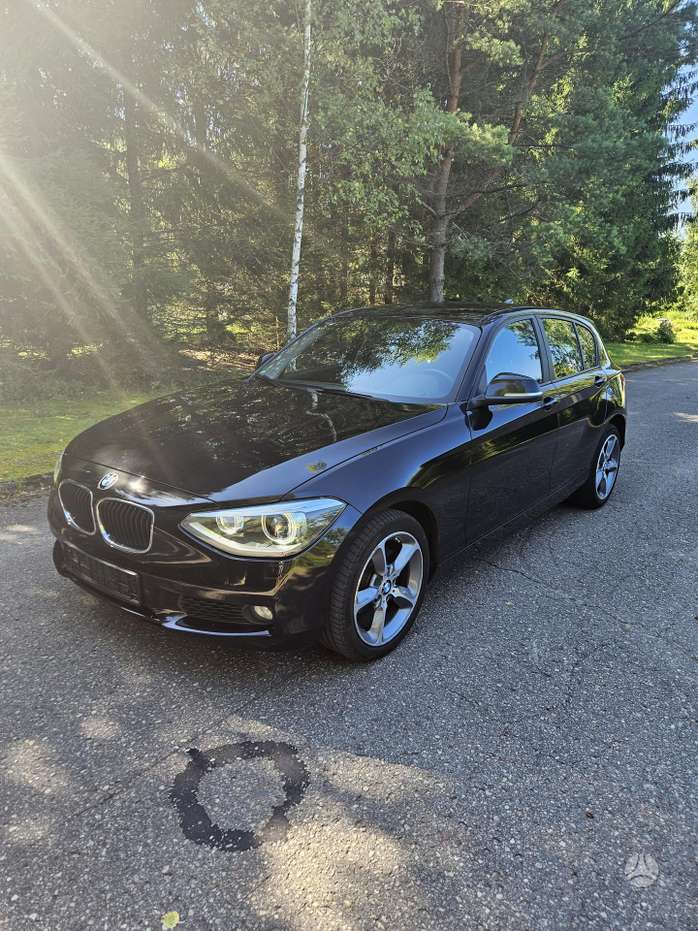 BMW 118, 2.0 l., Хэтчбек