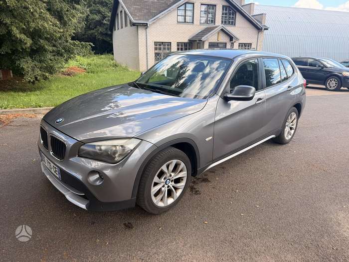 BMW X1, 2.0 l., Хэтчбек