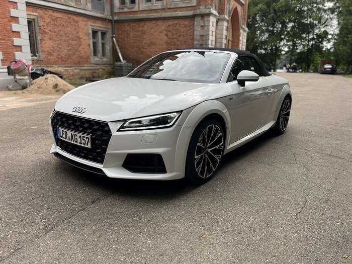 Audi TT, 2.0 l., Кабриолет