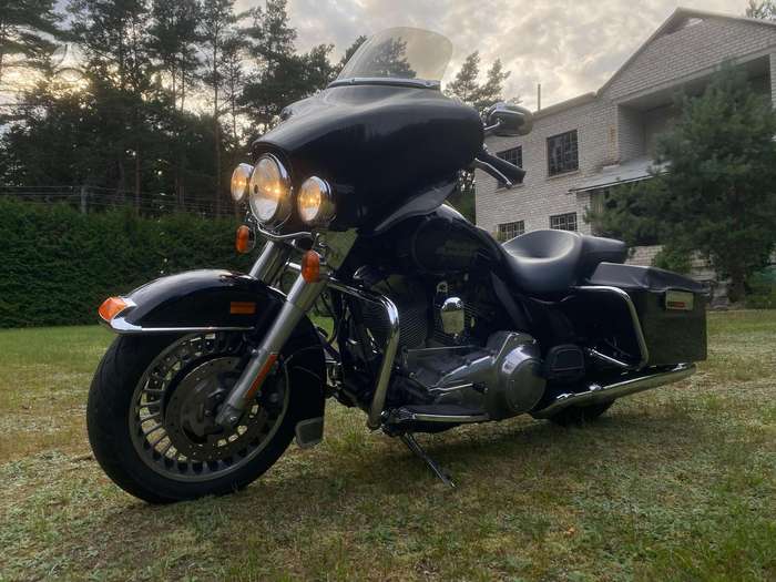 Harley-Davidson FLHT 1584cc, choppers / cruisers / custom
