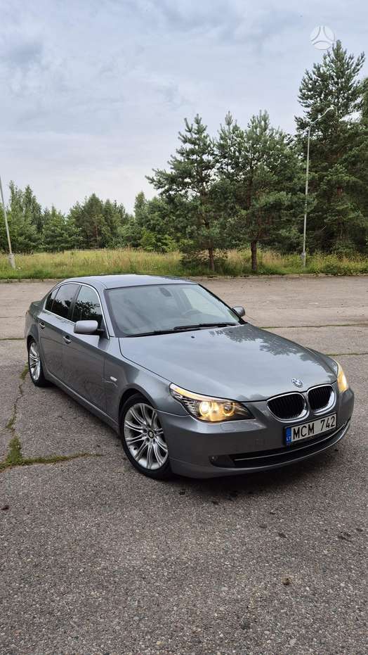 BMW 525, 3.0 l., Седан
