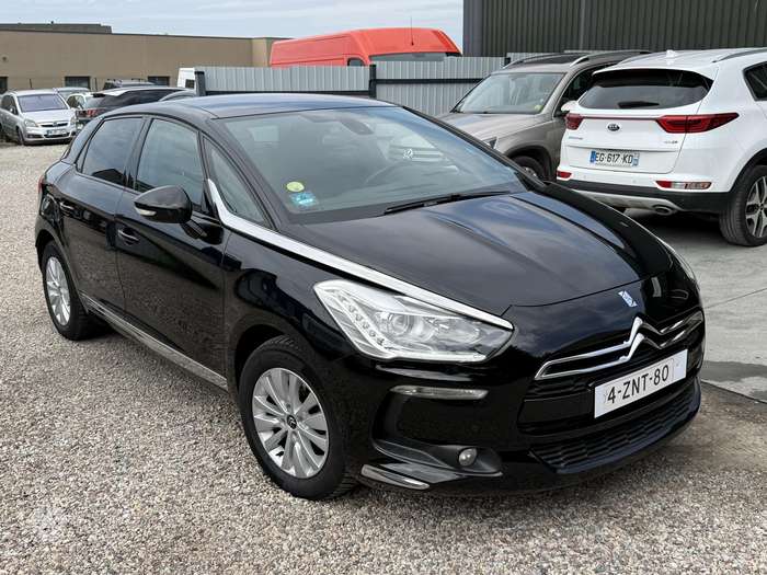 Citroen DS5, 1.6 l., hatchback