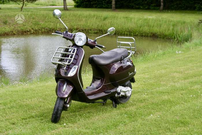 Piaggio Vespa 50cc, мотороллеры / мопеды