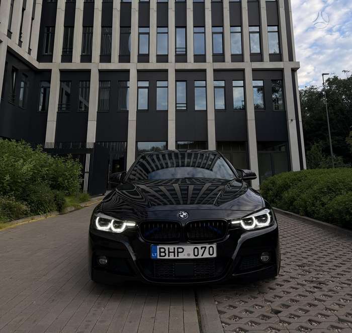 BMW 325, 2.0 l., Седан