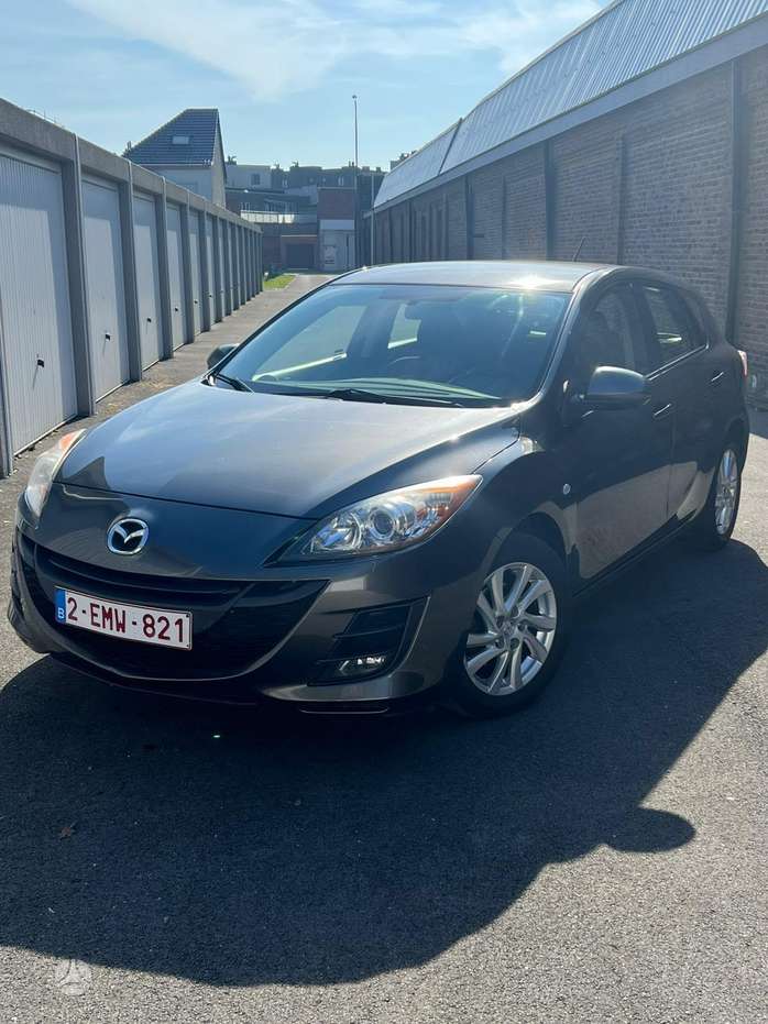 Mazda 3, 1.6 l., Хэтчбек