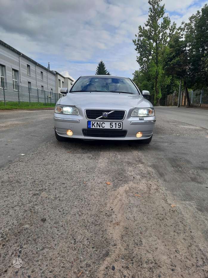 Volvo S60, 2.4 l., Седан