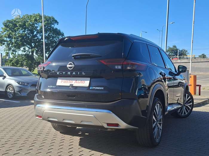 Photo 4 of 4