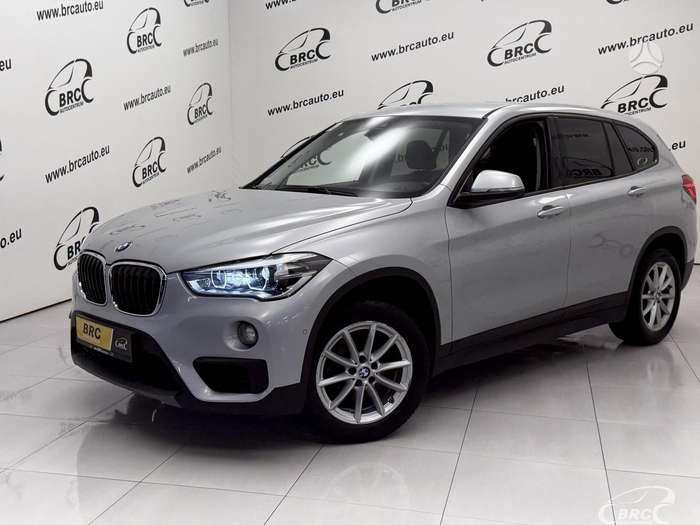 BMW X1, 2.0 l., off-road / crossover