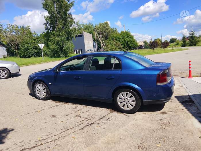 Opel Vectra, 2.2 l., Седан