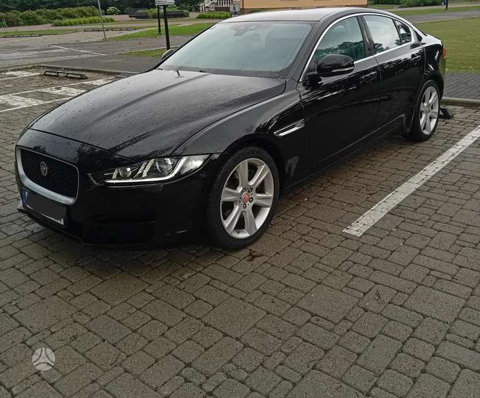 Jaguar XE, 2.0 l., Седан