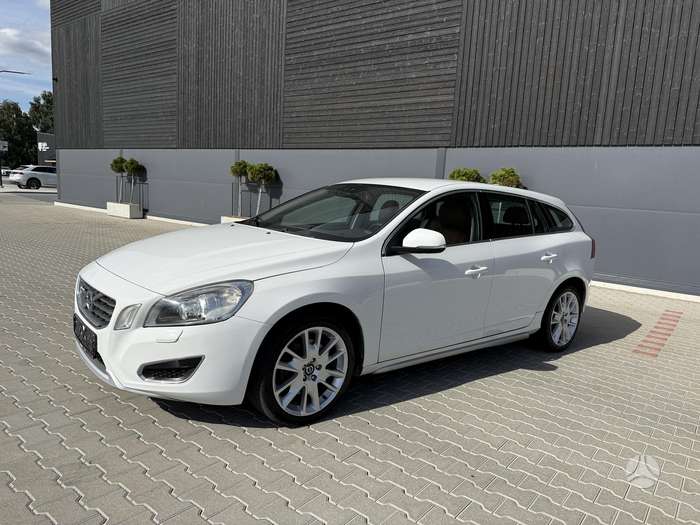 Volvo V60, 2.4 l., wagon