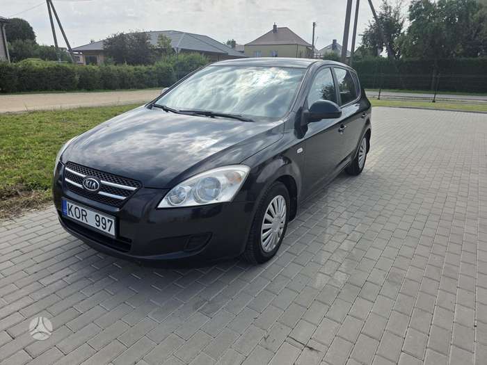 Kia Ceed, 1.6 l., hatchback