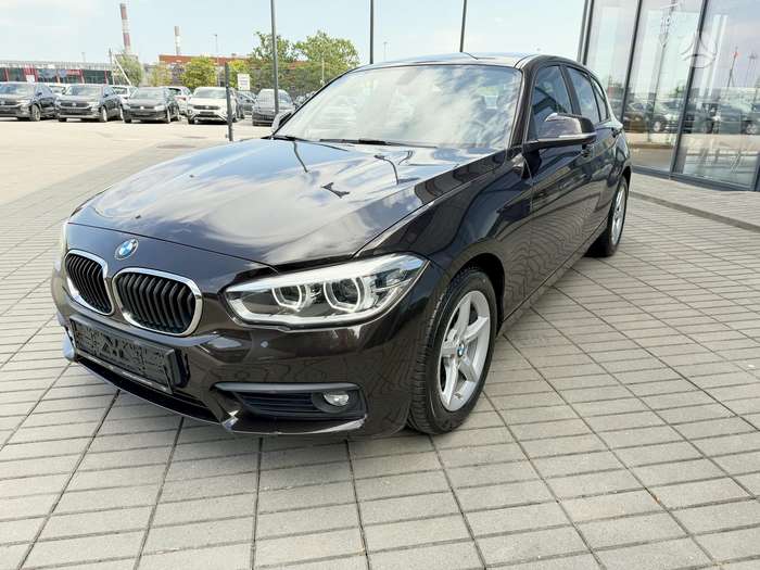 BMW 118, 1.5 l., hatchback