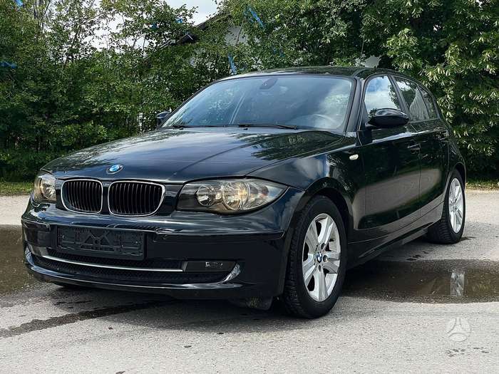 BMW 118, 2.0 l., hatchback