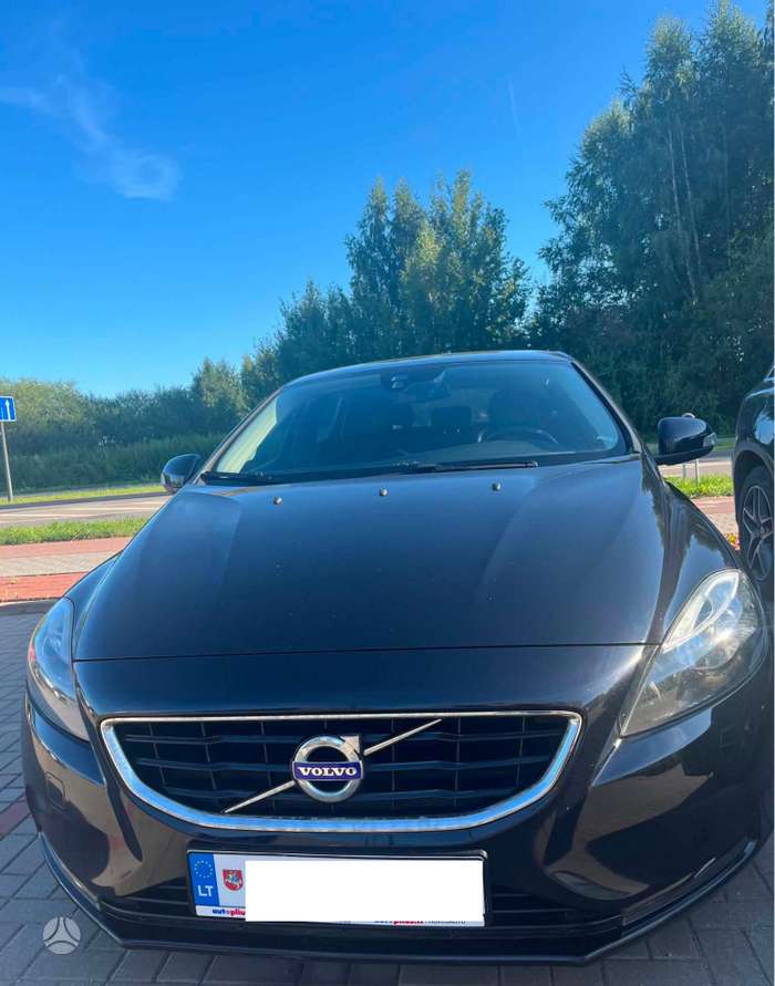 Volvo V40, 1.6 l., Хэтчбек