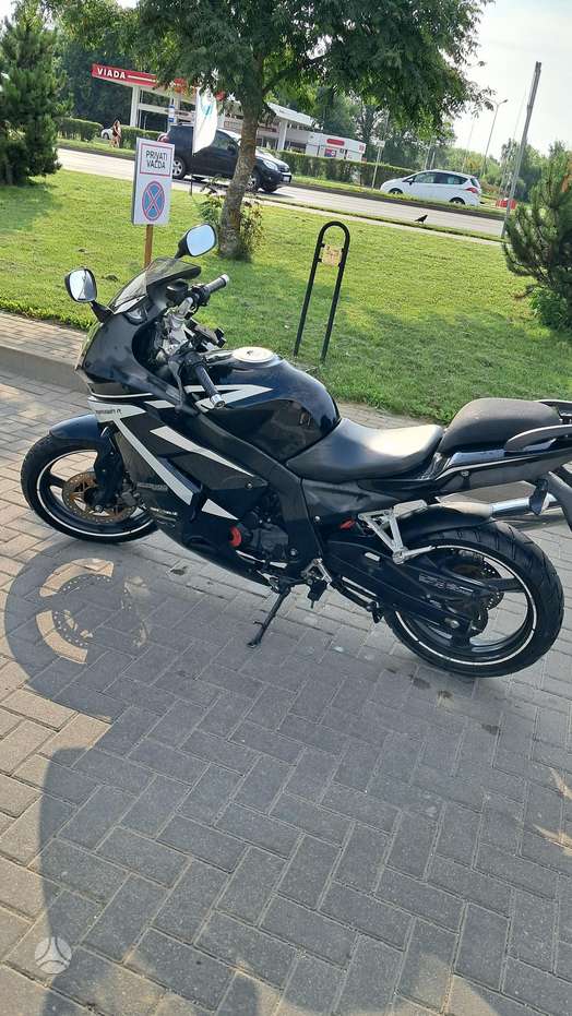 Daelim Roadwin 125cc, street / classic