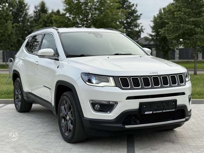 Jeep Compass, 2.0 l., off-road / crossover