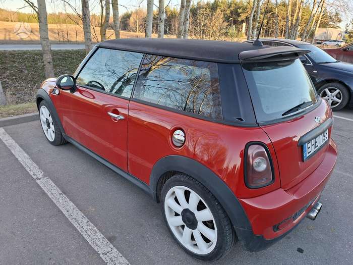Mini Cooper S, 1.6 l., hatchback