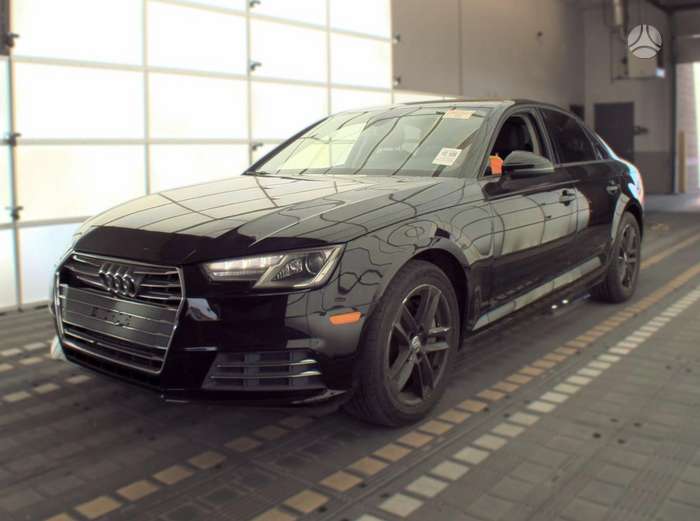 Audi A4, 2.0 l., Седан