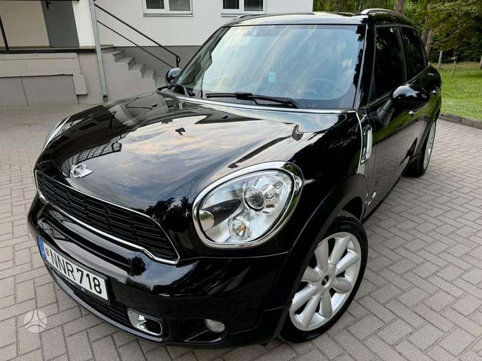 Mini Cooper SD, 2.0 l., off-road / crossover