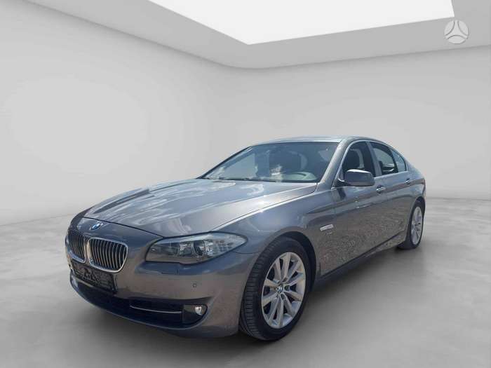 BMW 525, Универсал