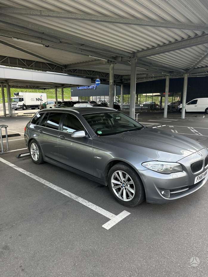 BMW 520, 2.0 l., universalas