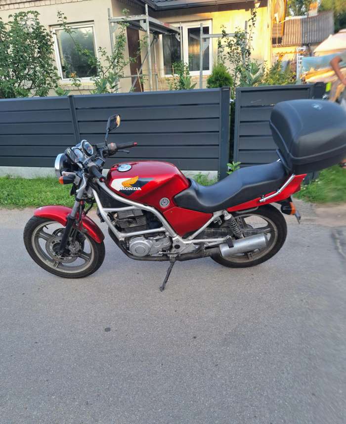Honda CB 450cc, street / classic