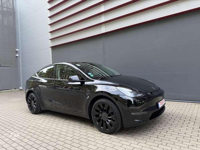 Tesla Model Y, 85 kWh, universalas