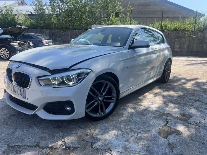 BMW 114, 1.5 l., hatchback