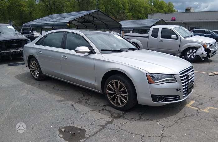 Audi A8, 3.0 l., Седан