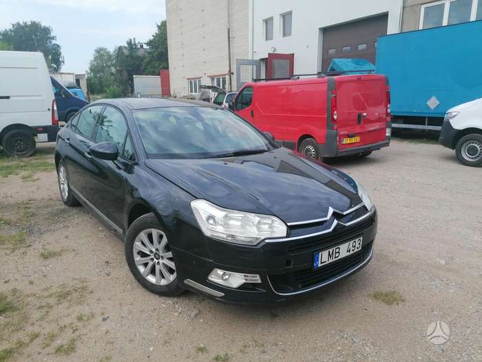 Citroen C5, 1.6 l., hatchback