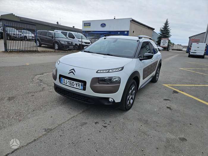Citroen C4 Cactus, 1.2 l., Хэтчбек