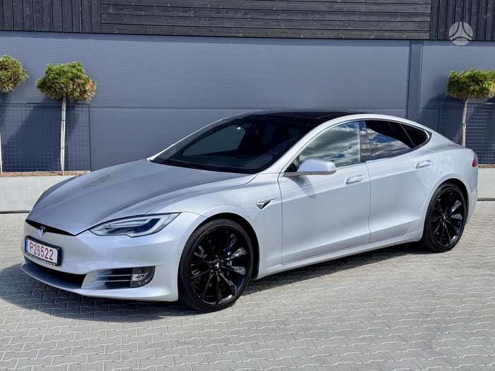 Tesla Model S, 75 kWh, hatchback
