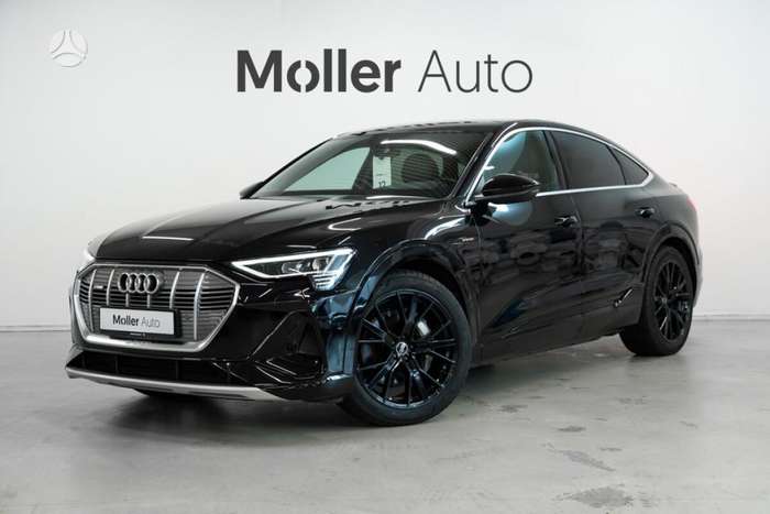 Audi e-tron, off-road / crossover