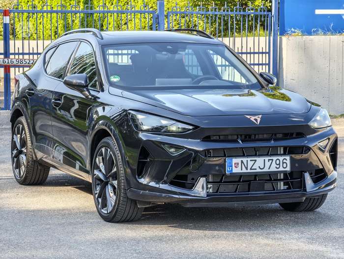 Cupra Formentor, 2.0 l., off-road / crossover