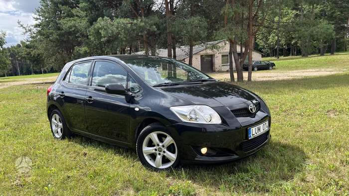 Toyota Auris, 1.6 l., hatchback