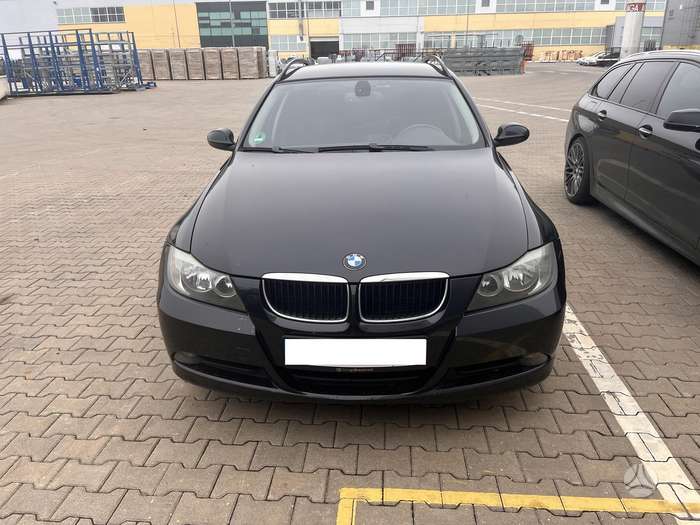 BMW 318, 2.0 l., wagon