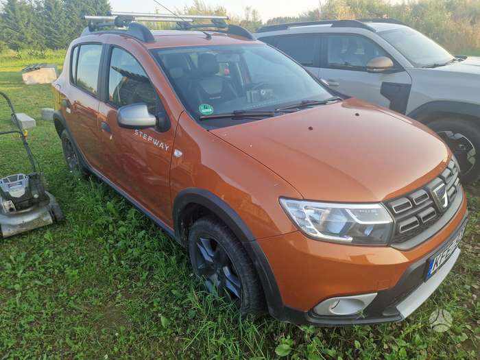 Dacia Sandero, 0.9 l., hatchback