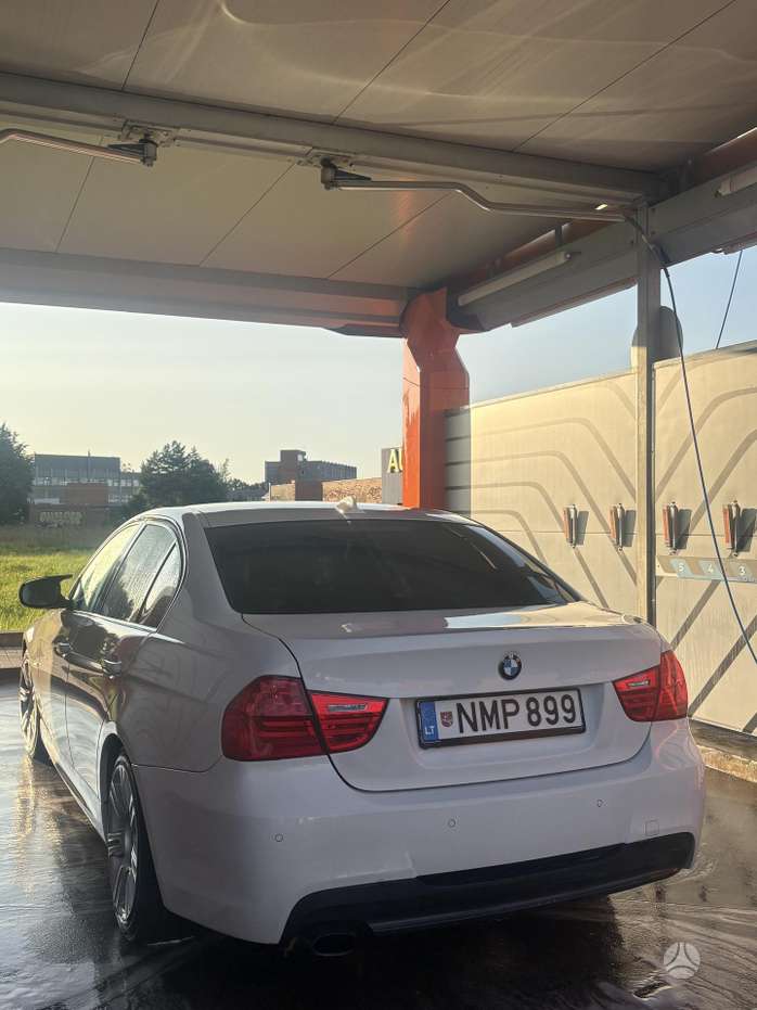 BMW 320, 2.0 l., sedanas