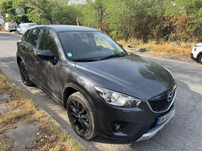 Mazda CX-5, 2.2 l., off-road / crossover