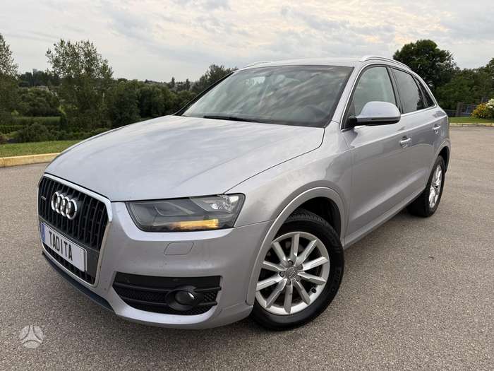 Audi Q3, 2.0 l., Внедорожник / Кроссовер