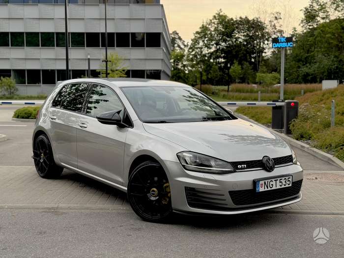 Volkswagen Golf, hatchback