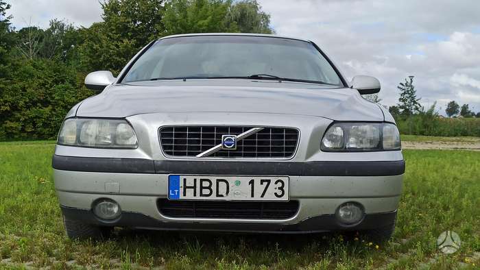 Volvo S60, 2.4 l., Седан