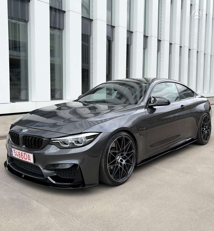 BMW M4, 3.0 l., coupe