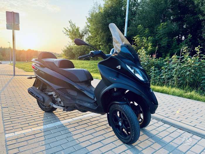 Piaggio MP3 500cc, triračiai